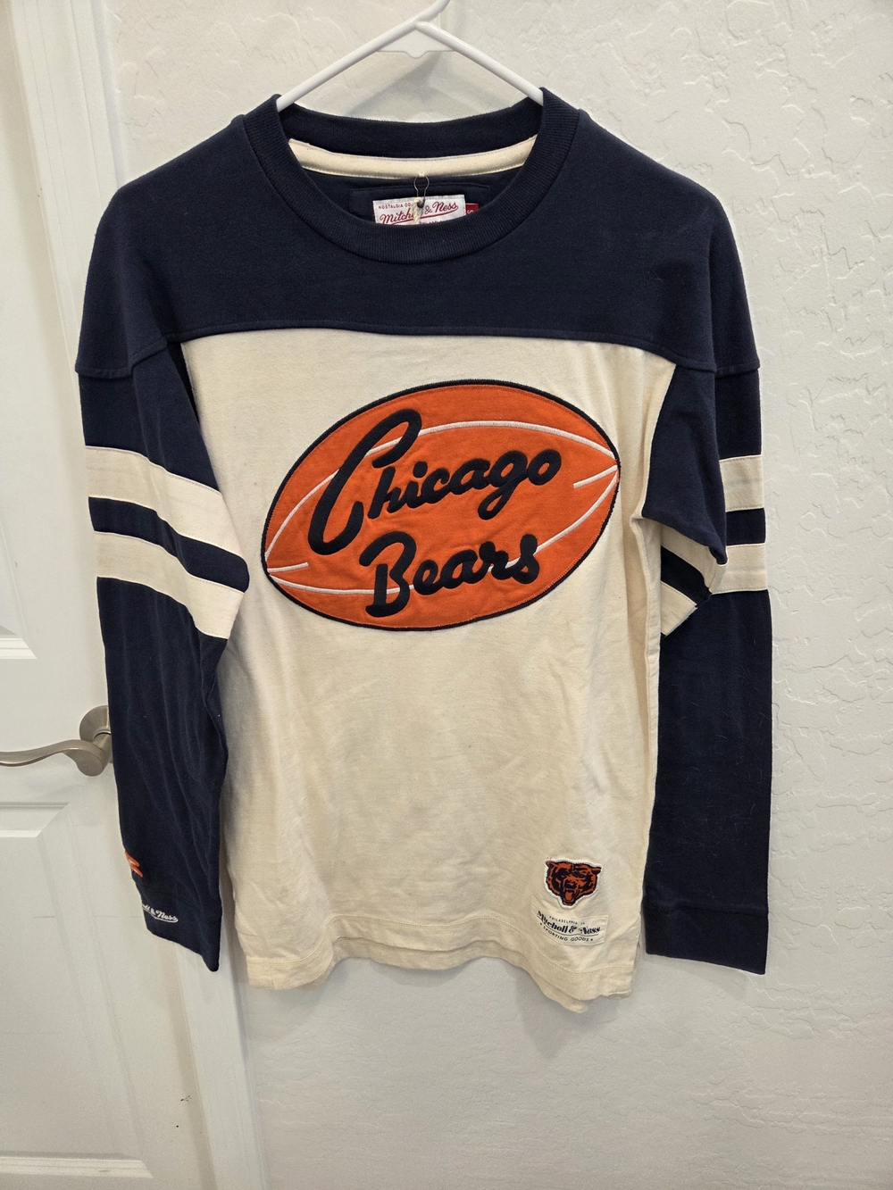 Official Mitchell & Ness Chicago Bears Unisex Long-Sleeve Tee - Navy & Cream